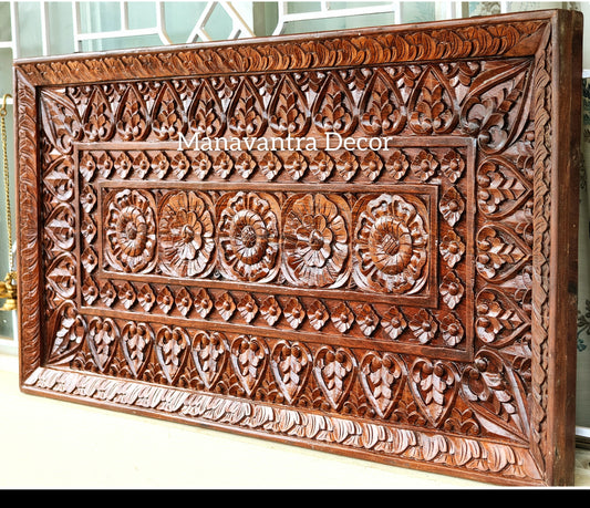 Wall hanging panel
