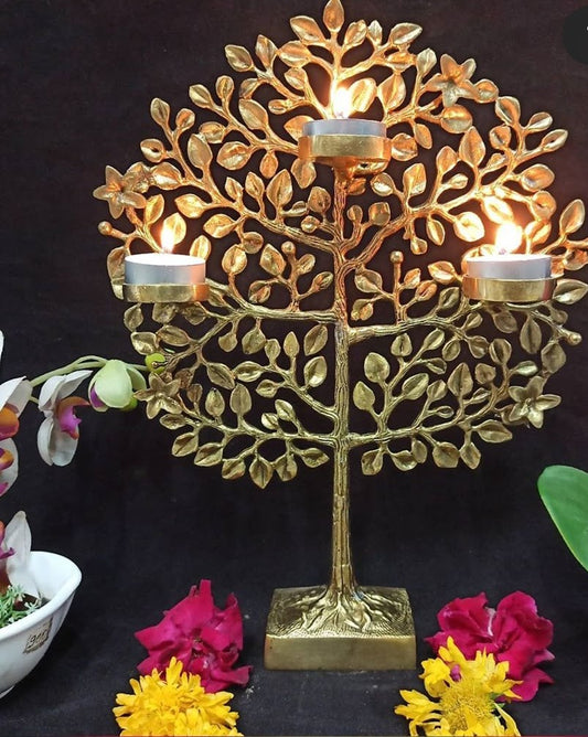 Elegant tree stand with candle holders