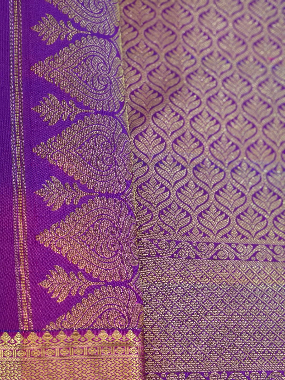 Pure Mulberry silk with pure zari completely hand woven