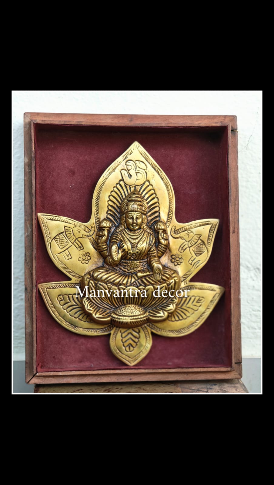 Graceful Lakshmi on Leaf: wall hanging
