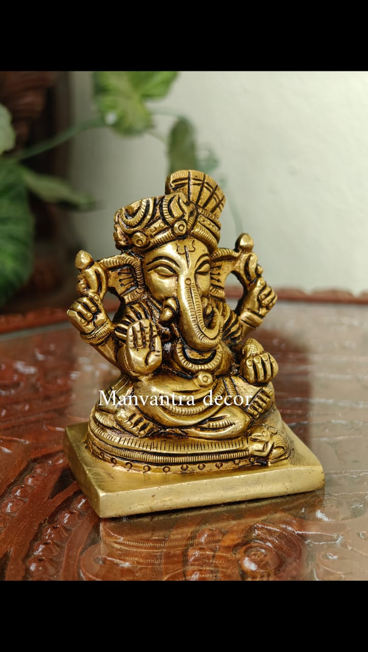 Ganesha idol