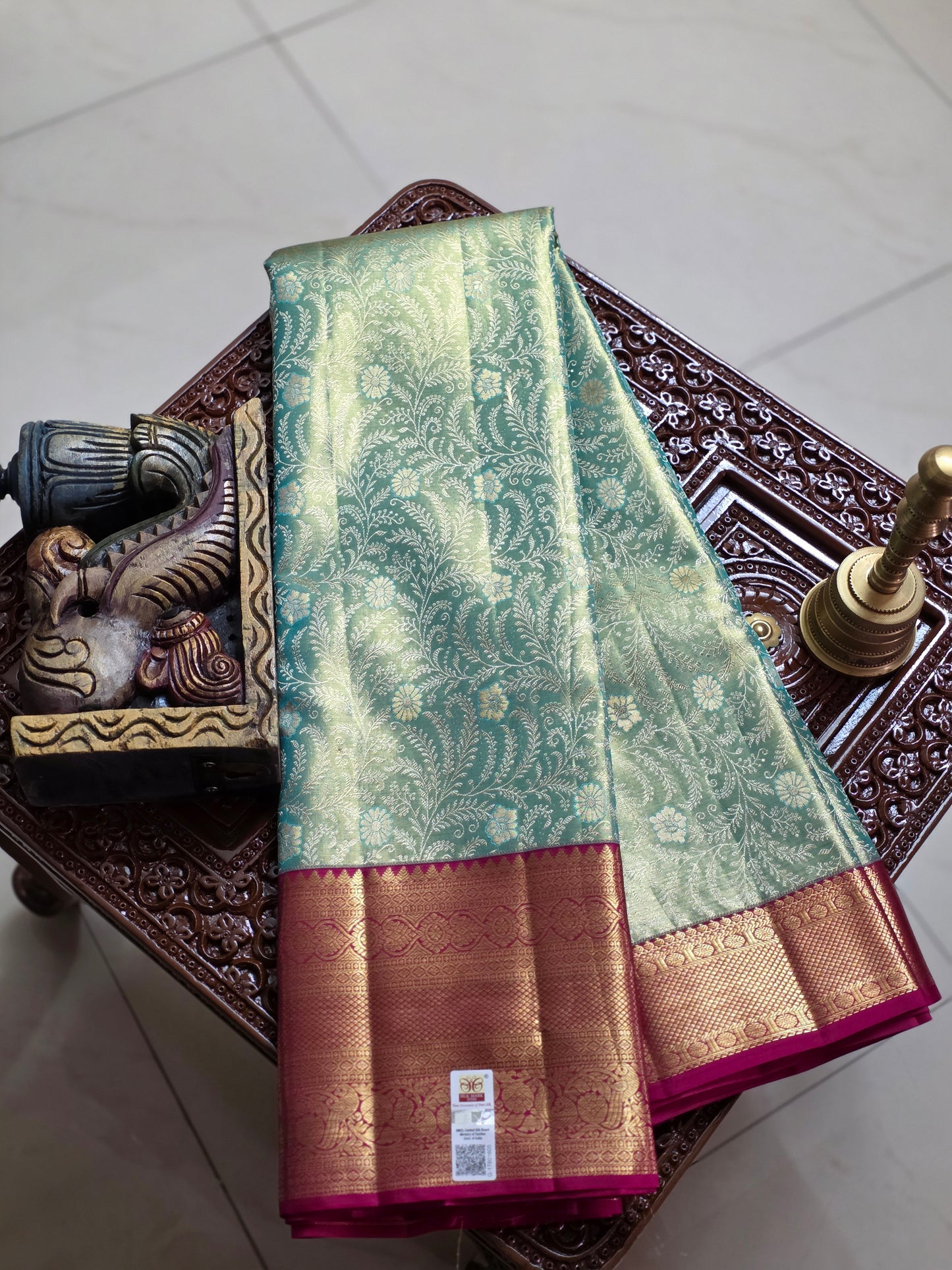 Pure Mulberry silk pure zari