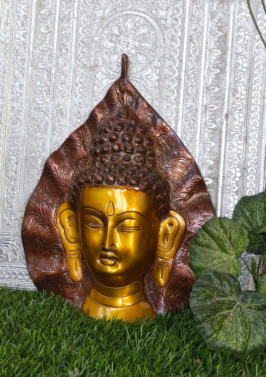 Tranquil buddha on leaf