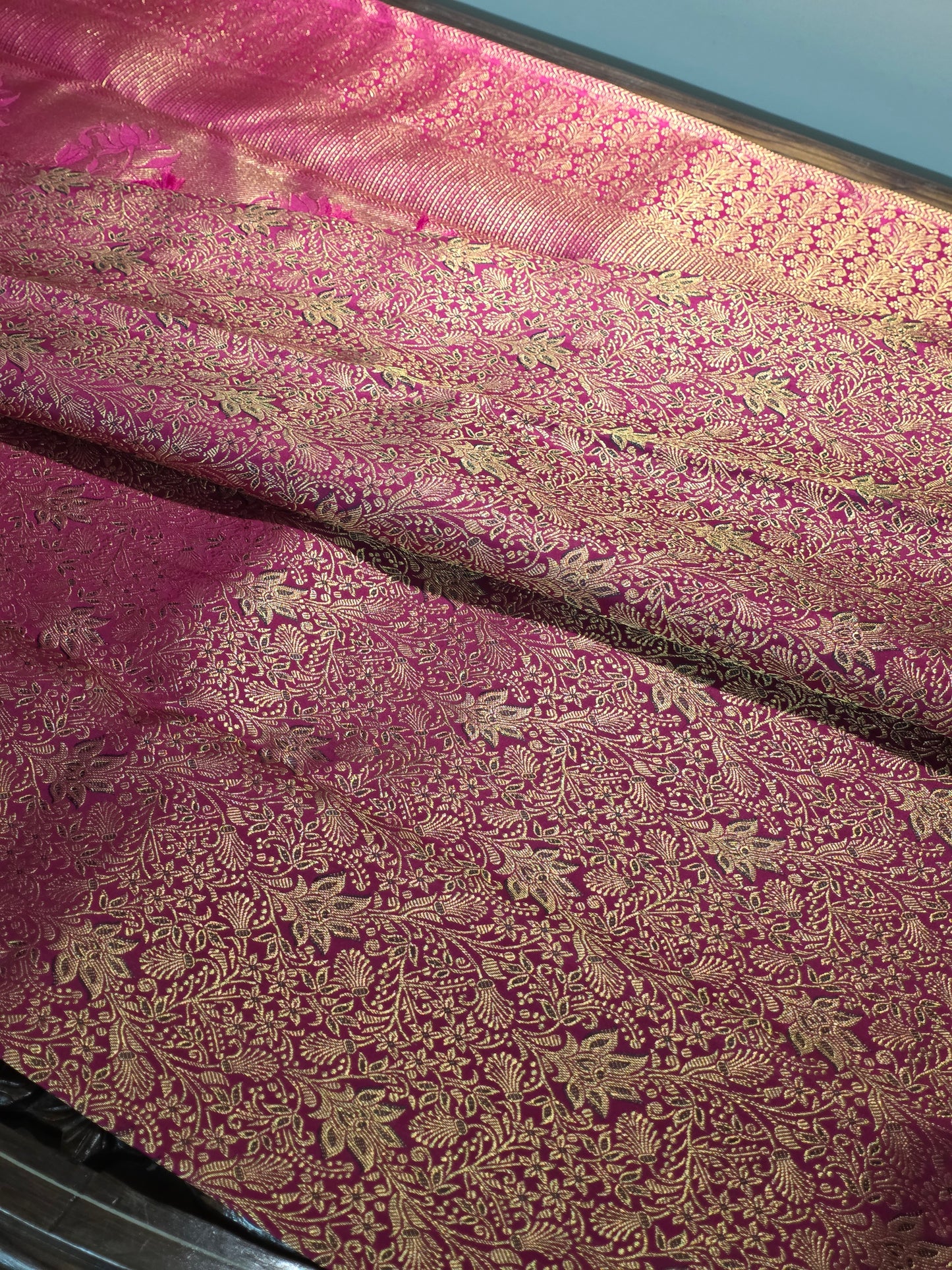 Pure 100% Mulberry silk saree with pure zari completely hand woven