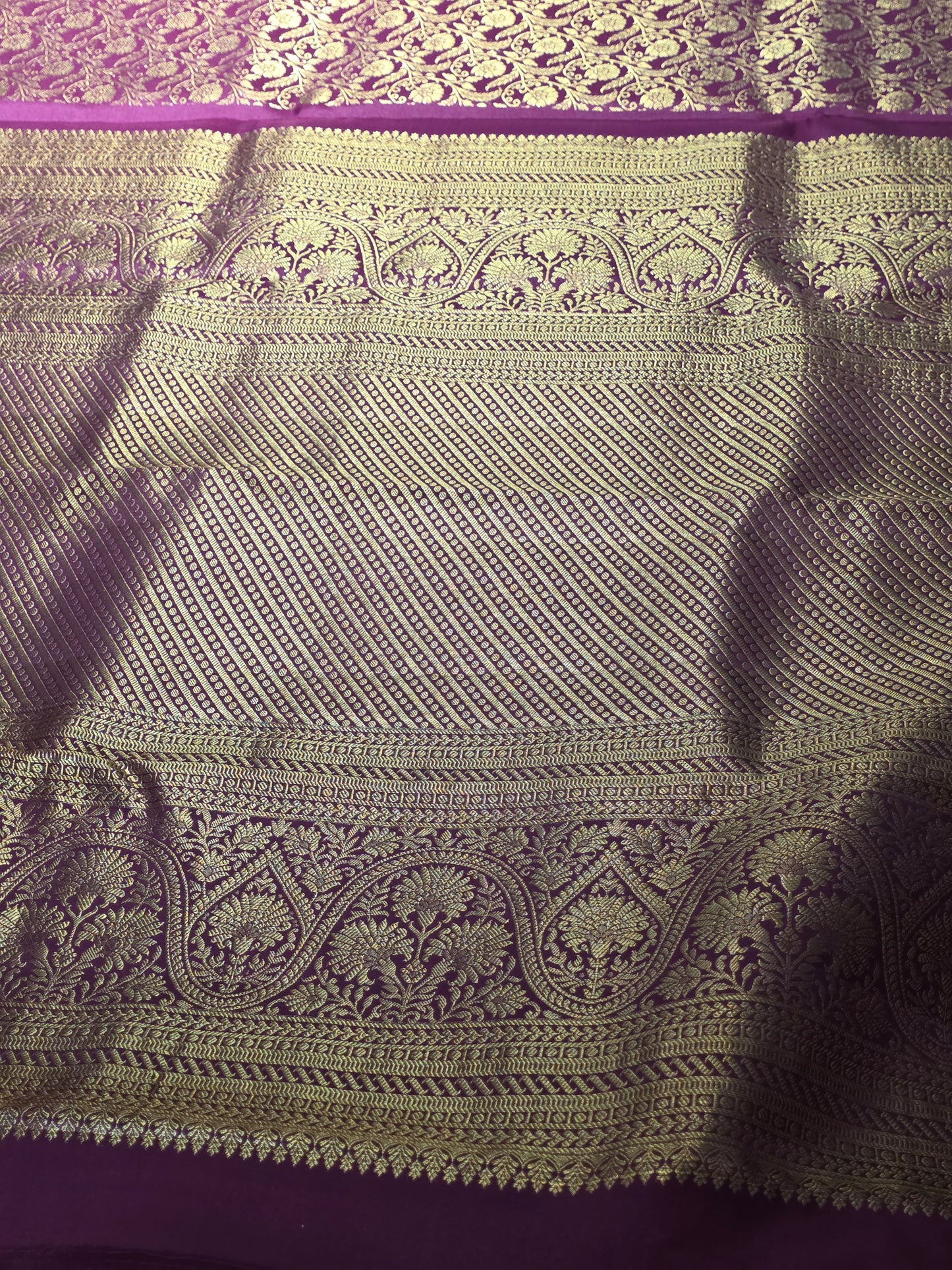 Pure 100% Mulberry silk saree with pure zari completely hand woven.