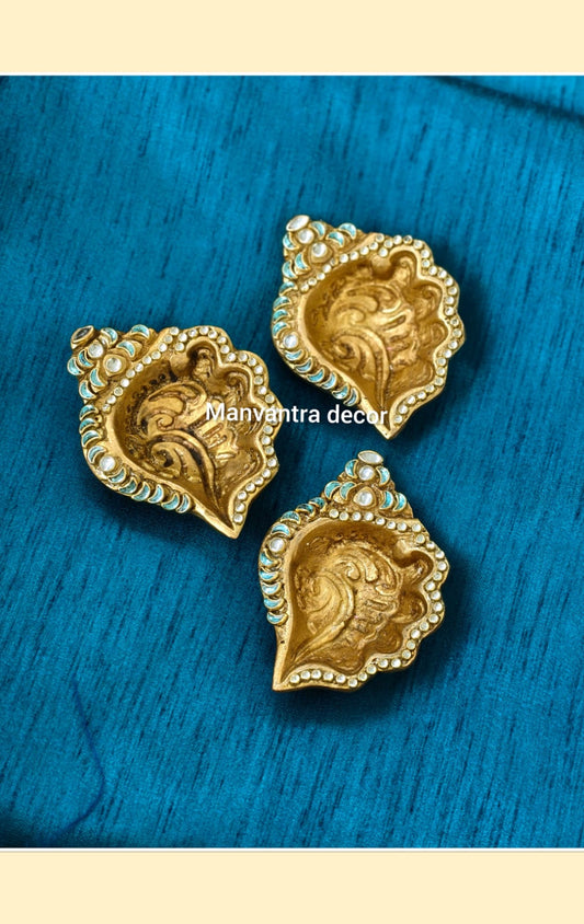 Brass shankh shape diyas  with stonework in pure brass(pair)