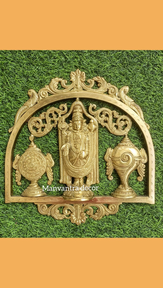 Shankhu Chakra Balaji Wall Hanging (Bronze)