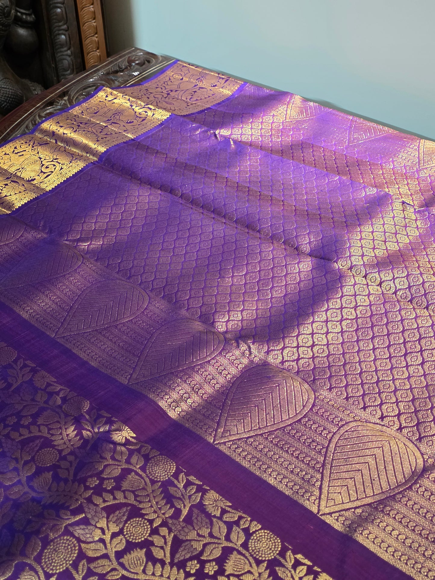 Pure 100% Mulberry silk saree with pure zari completely hand woven