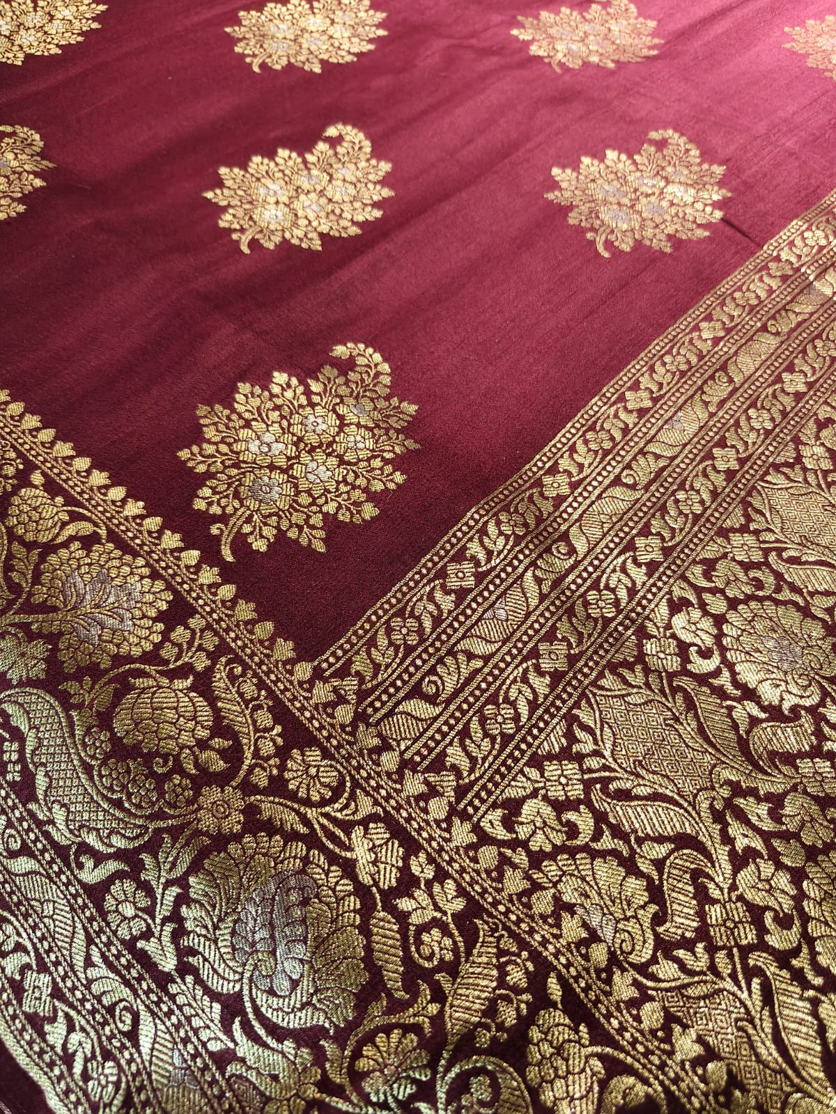 Pure Mulberry Tussar Silk with sona Roopa zari work completely hand weaved
