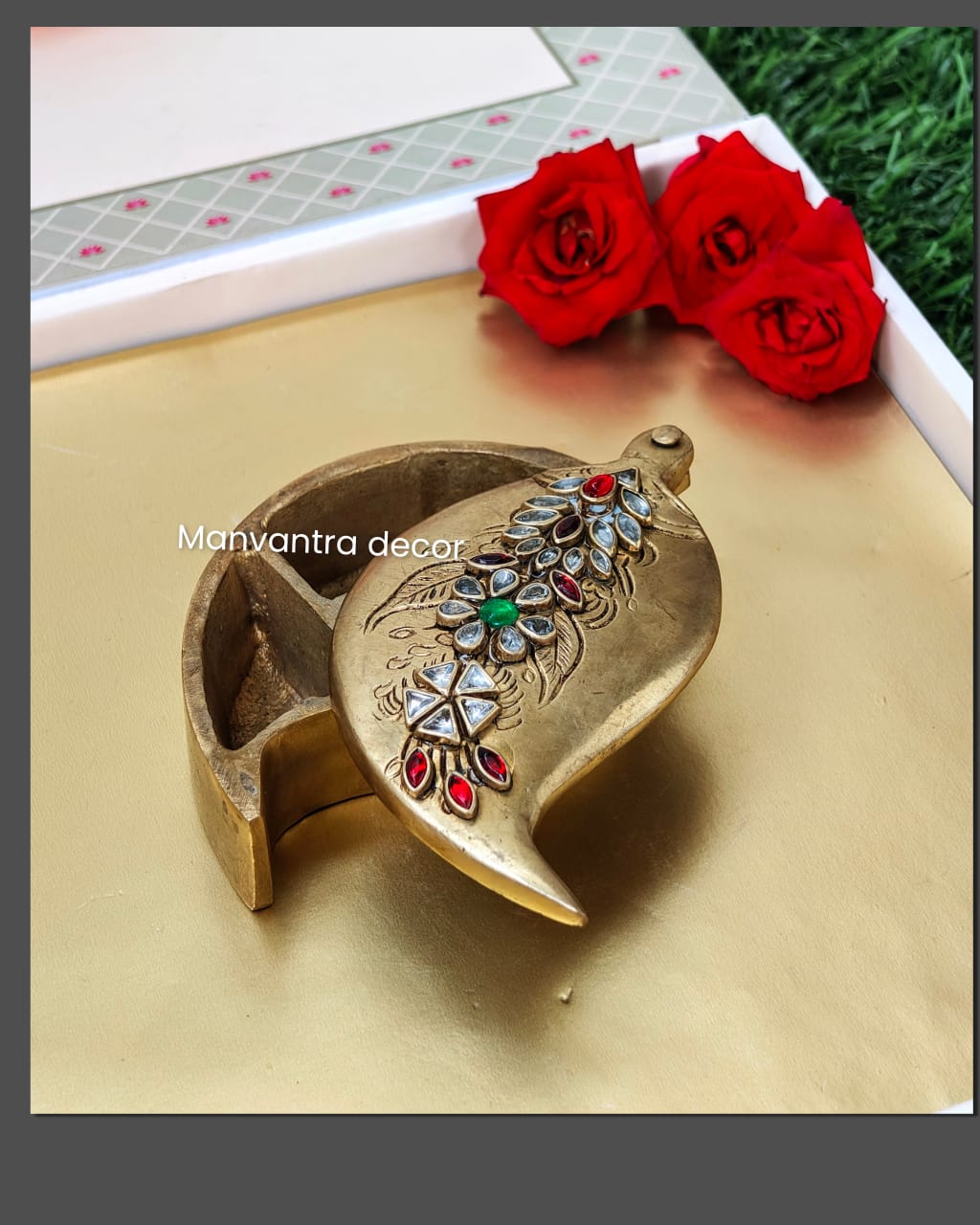 Sindoor box / kumkum box with special stone work