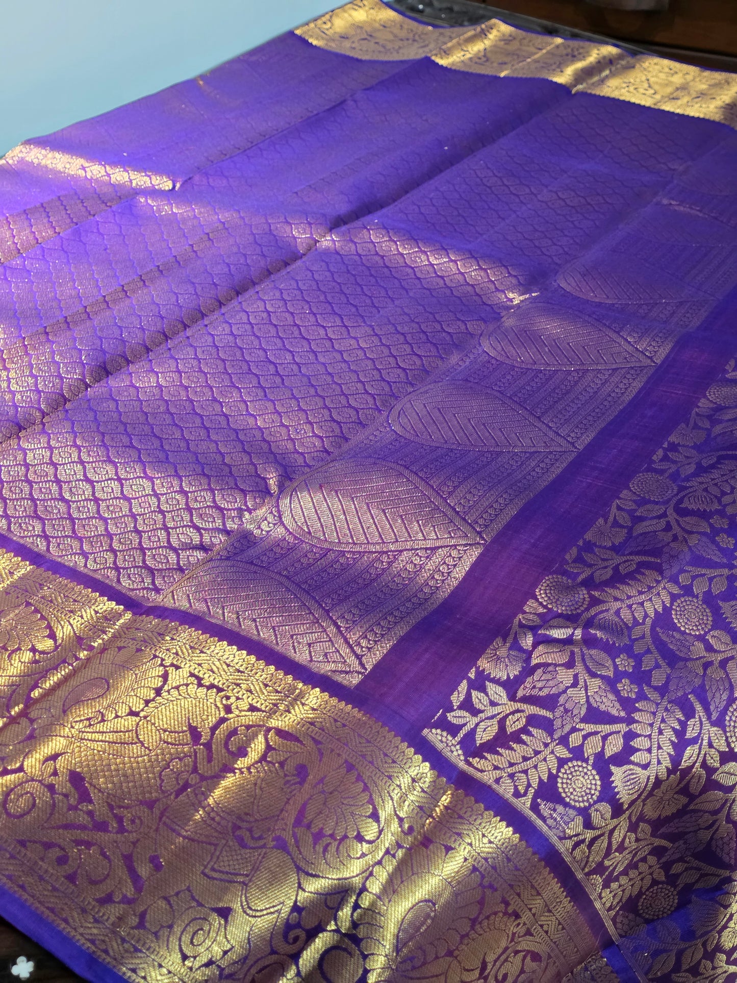 Pure 100% Mulberry silk saree with pure zari completely hand woven