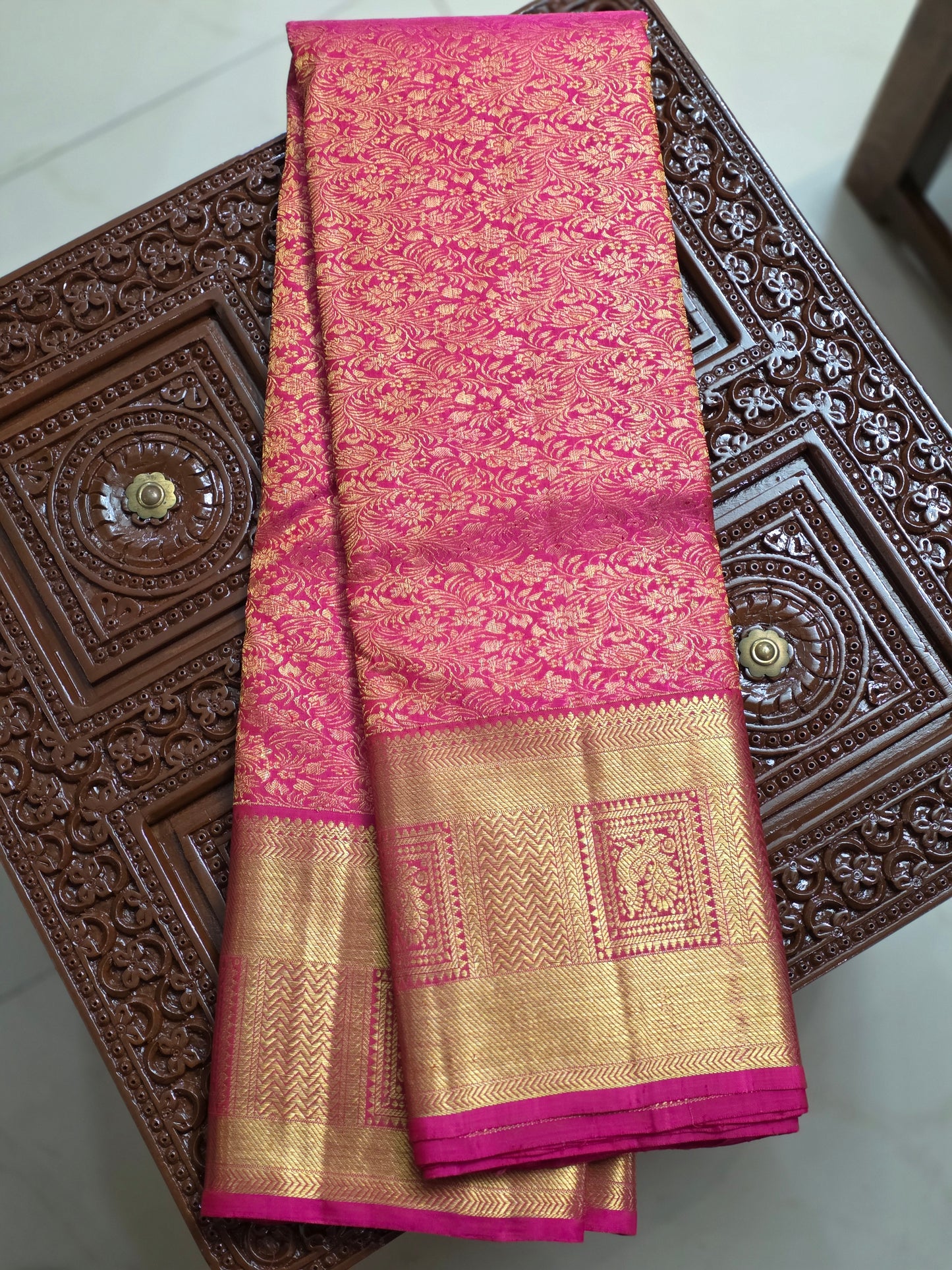 Special pink pure silk saree with 100% pure zari completely hand woven