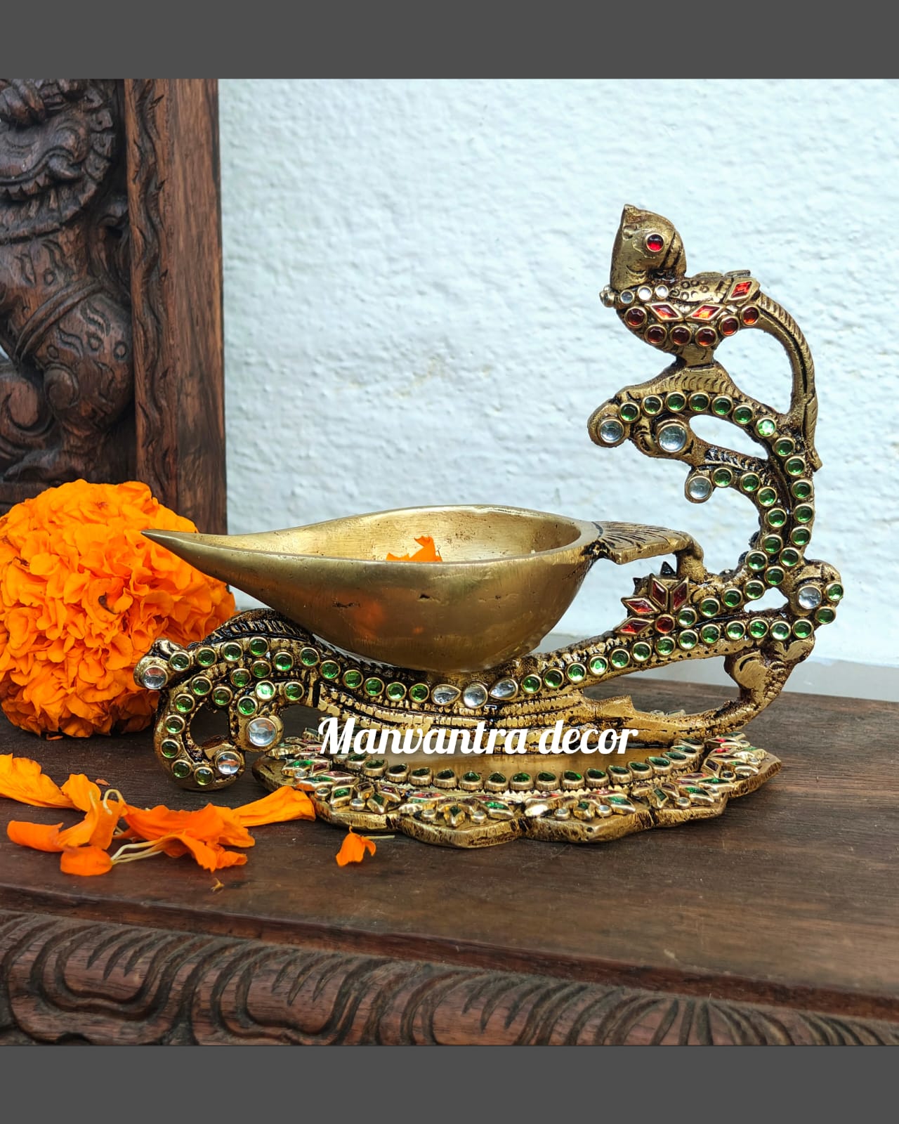 Bird Deepak with special stonework.