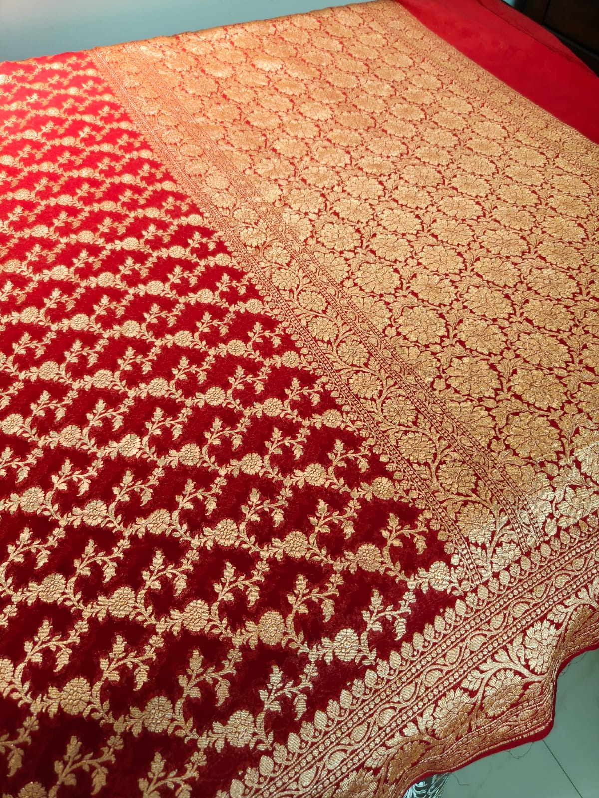 Pure 100% mulberry lightweight silk red saree completely hand woven in pure zari