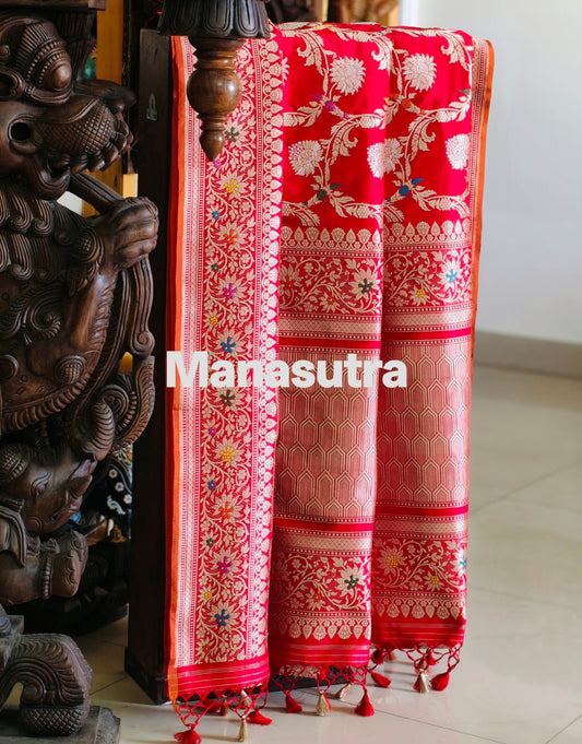 Pure Mulberry silk with pure zari completely hand woven with interlocking zari work