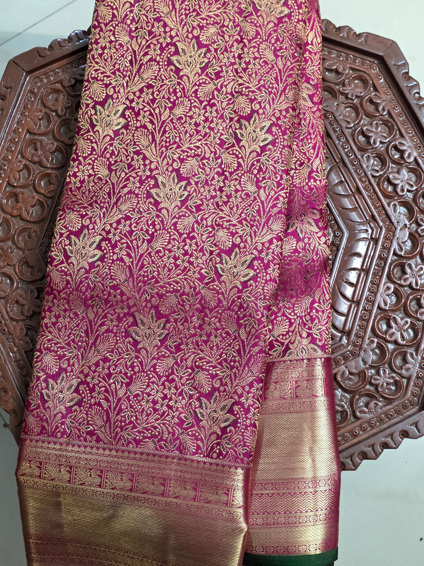 Pure 100% Mulberry silk saree with pure zari completely hand woven