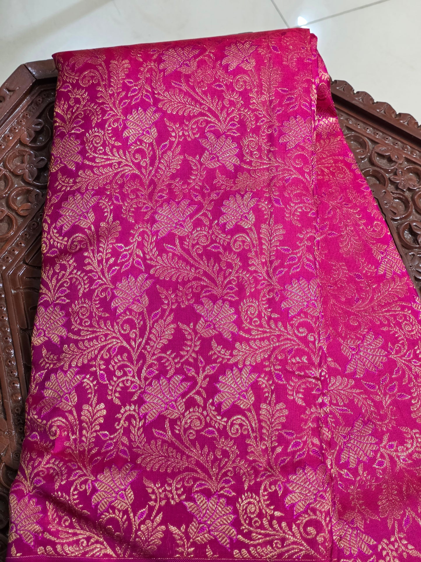 Pure 100% Mulberry silk saree with pure zari completely hand woven
