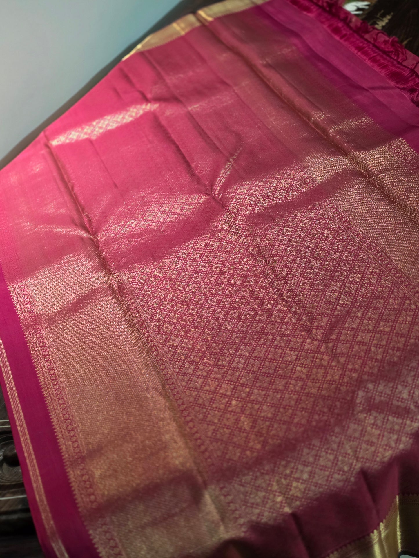 Pure Mulberry silk with 100% pure zari completely hand weaved