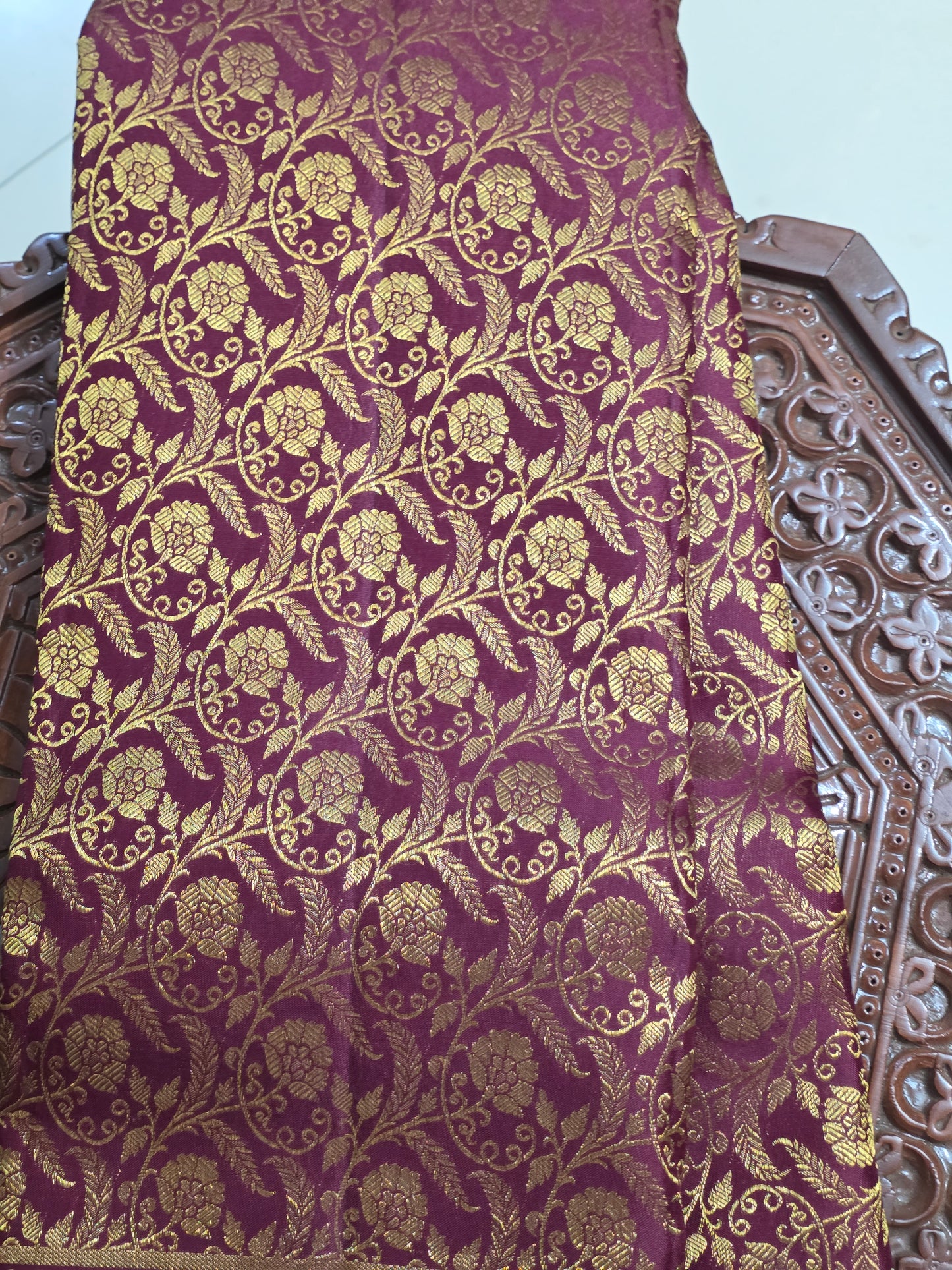 Pure 100% Mulberry silk saree with pure zari completely hand woven.
