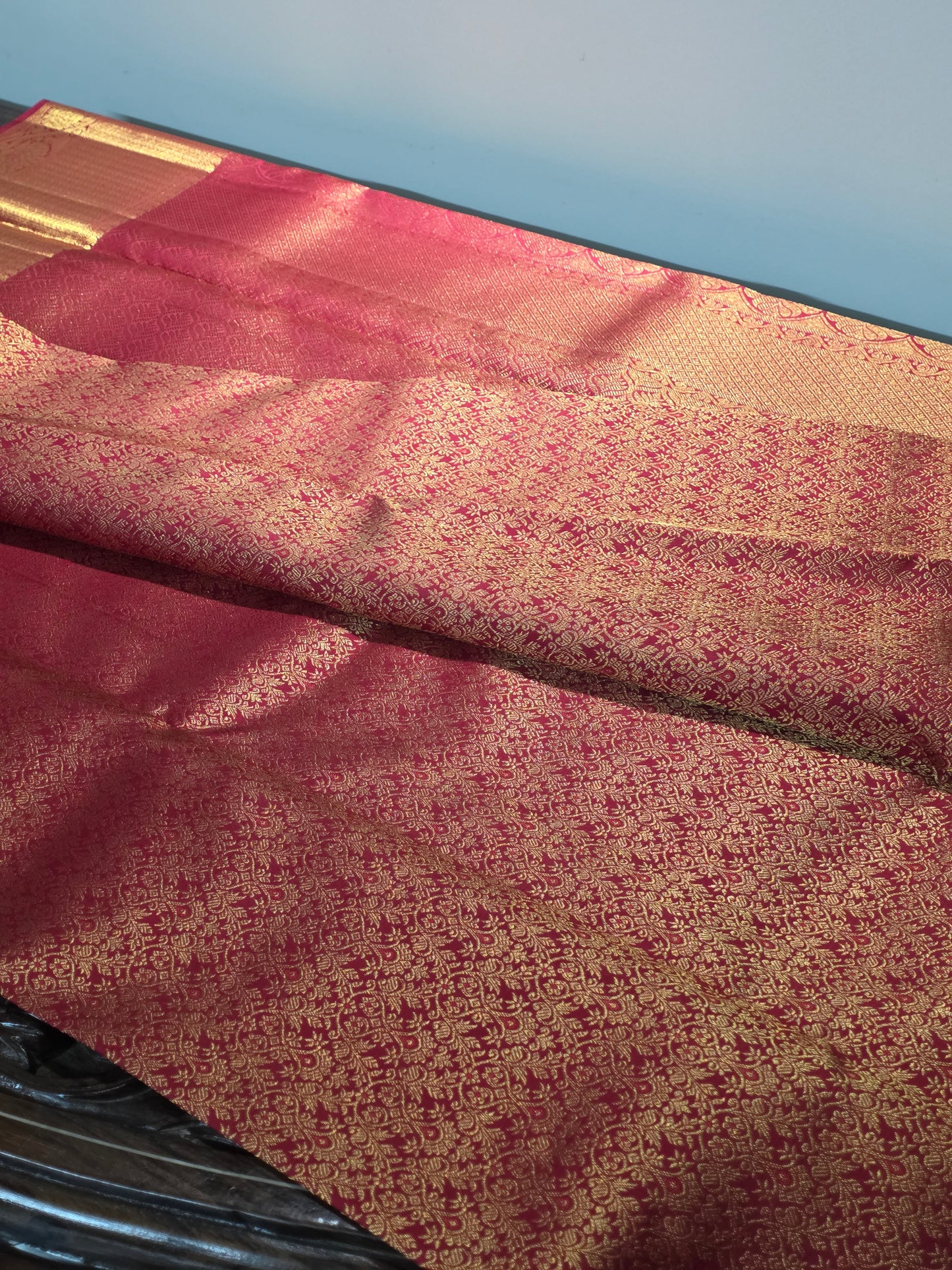 Pure 100% Mulberry silk saree with pure zari completely hand woven