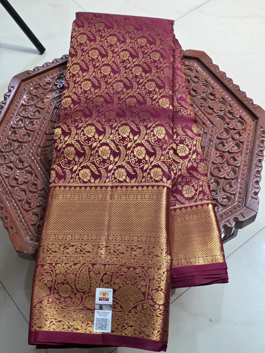 Pure 100% Mulberry silk saree with pure zari completely hand woven.