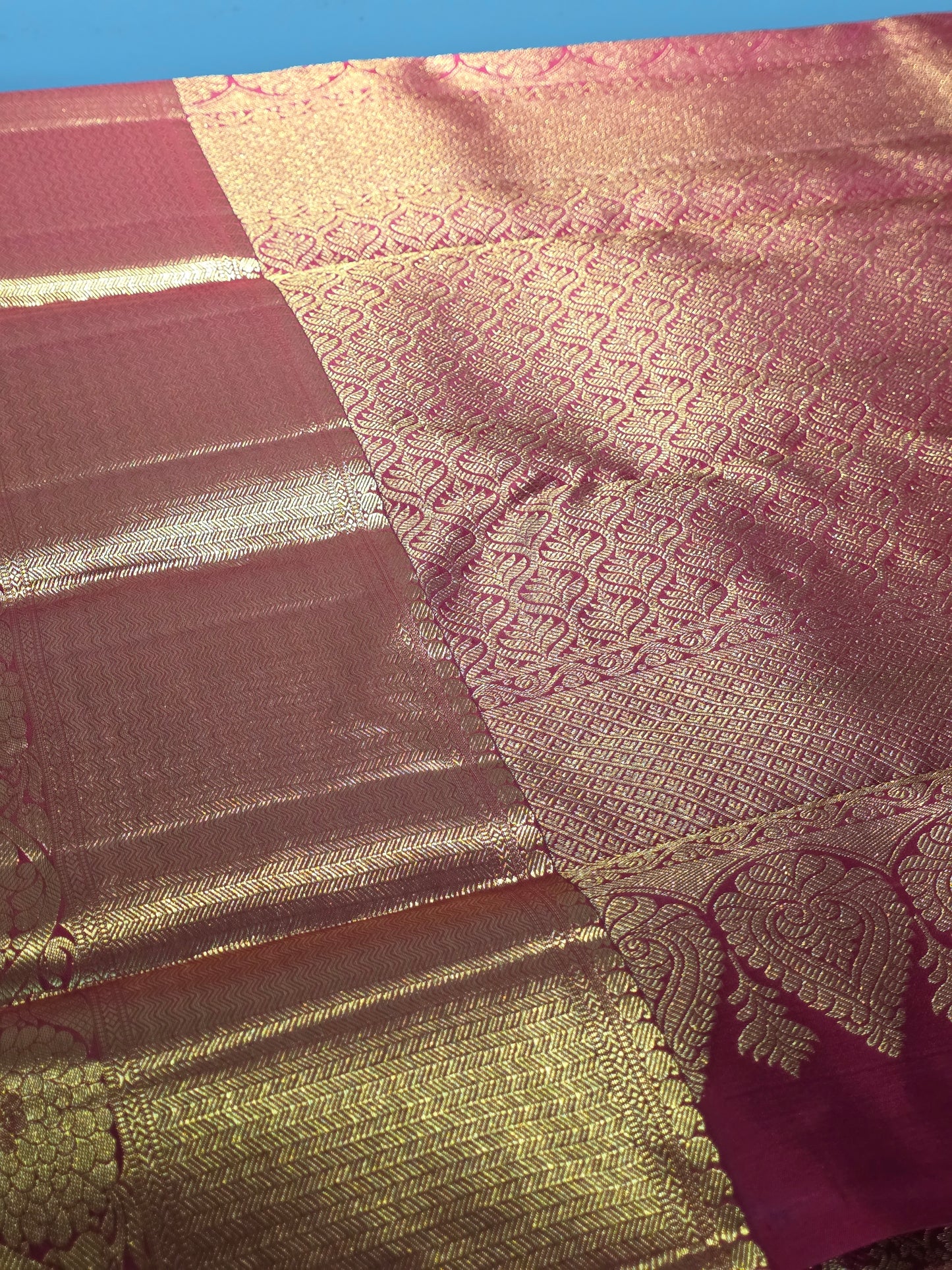 Pure 100% Mulberry silk saree with pure zari completely hand woven