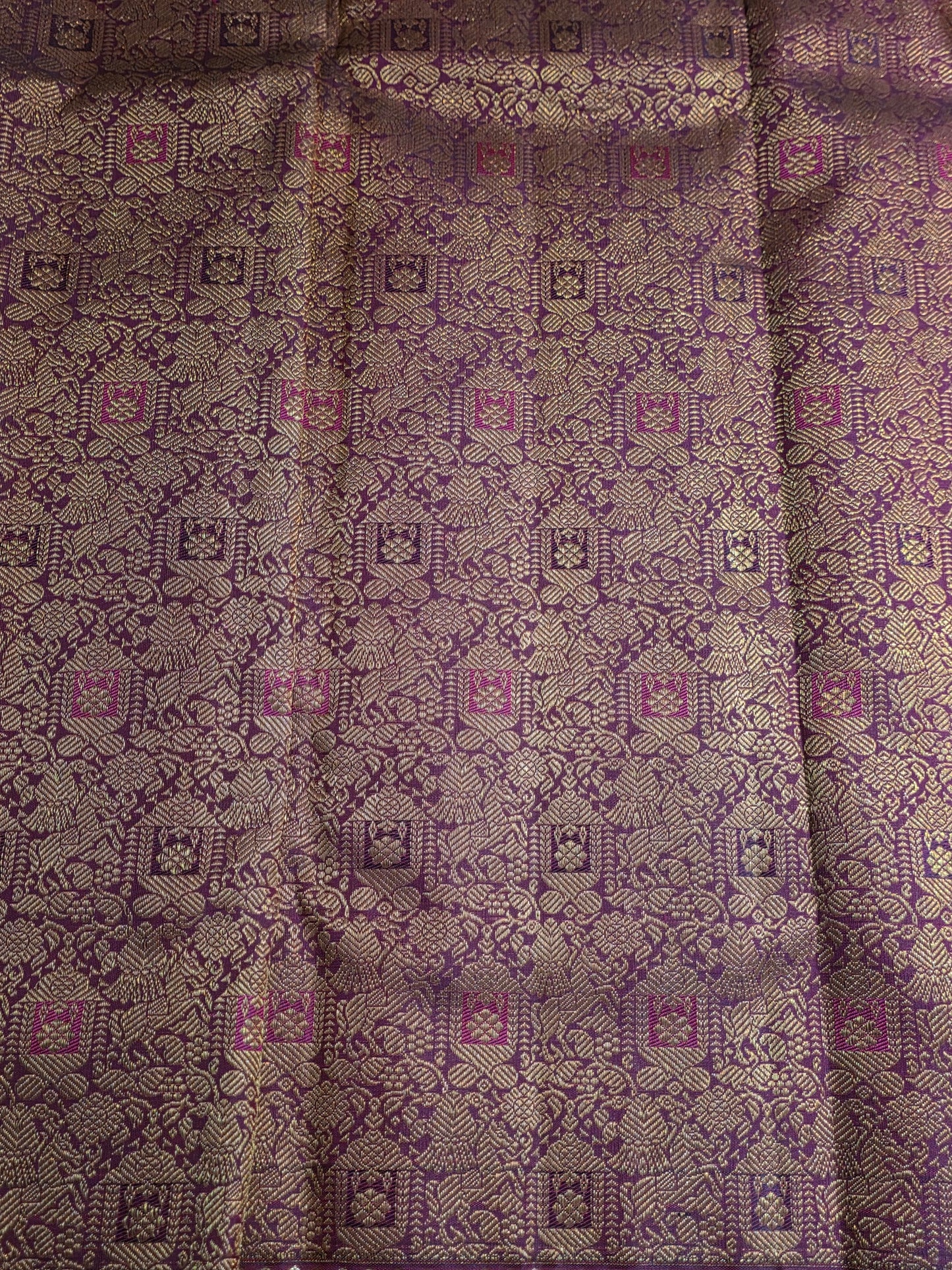 Pure Mulberry rust colour dual tone silk saree with pure zari completely hand woven.
