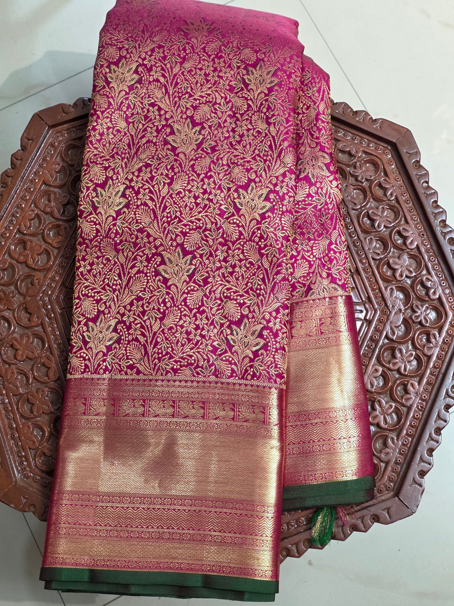 Pure 100% Mulberry silk saree with pure zari completely hand woven