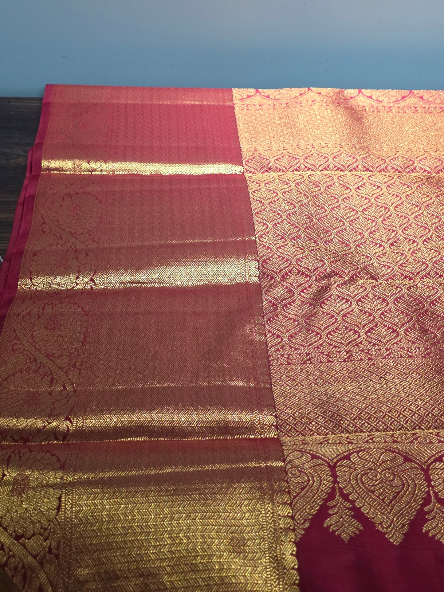 Pure 100% Mulberry silk saree with pure zari completely hand woven