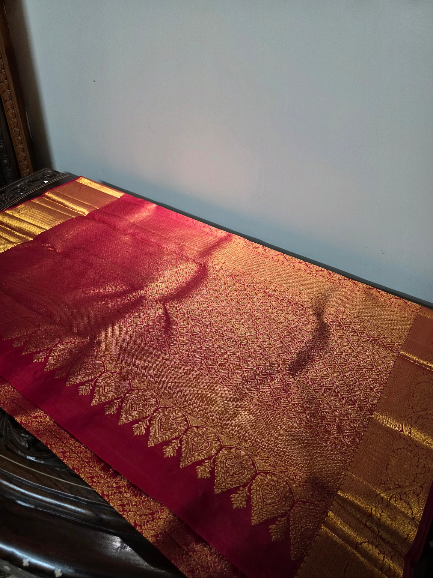 Pure 100% Mulberry silk saree with pure zari completely hand woven