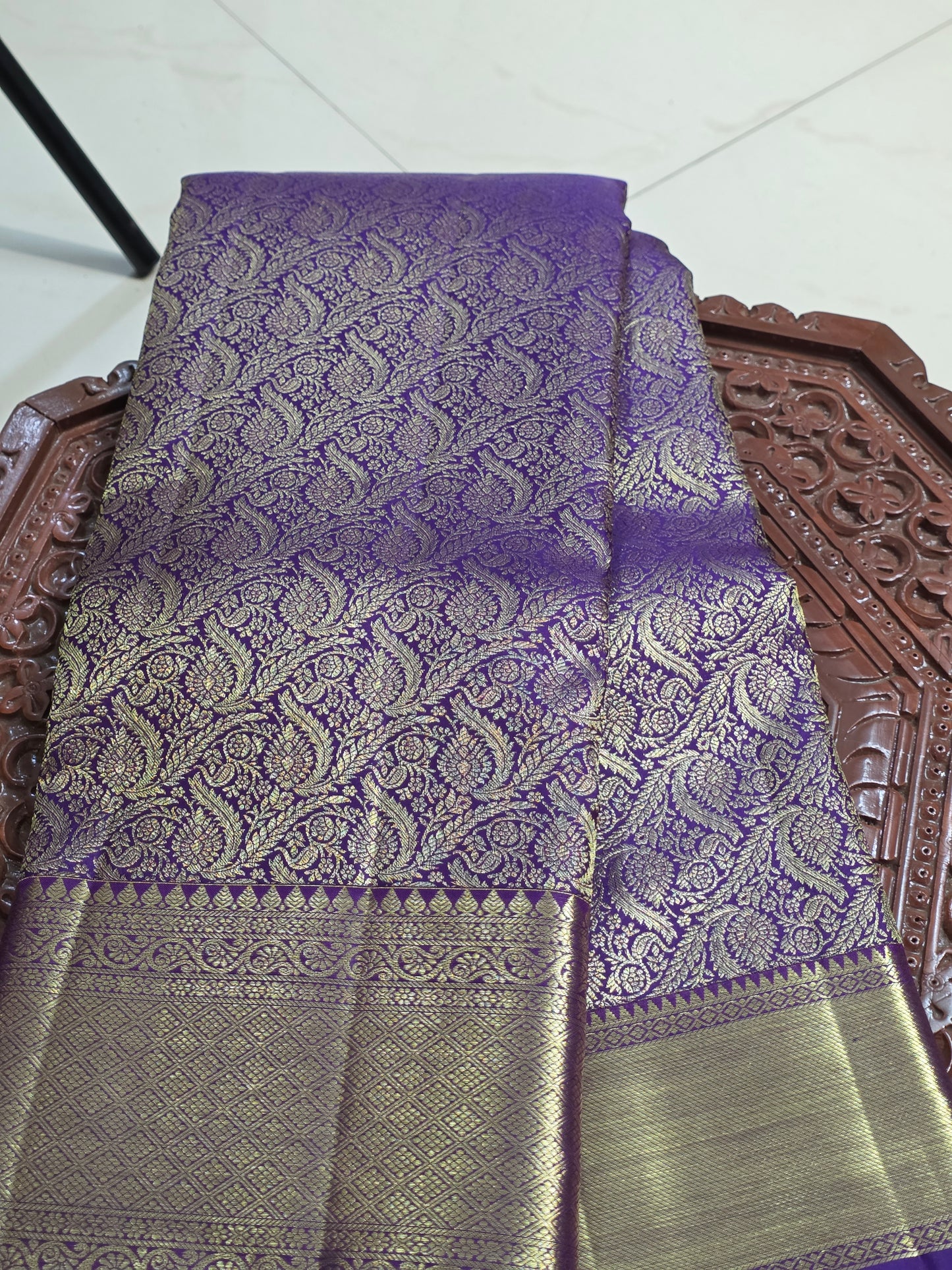 Pure 100% Mulberry silk saree with pure zari completely hand woven