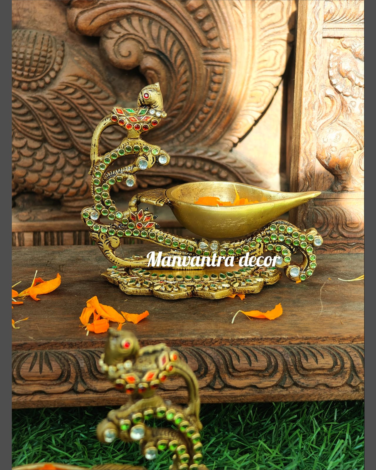Bird Deepak with special stonework.