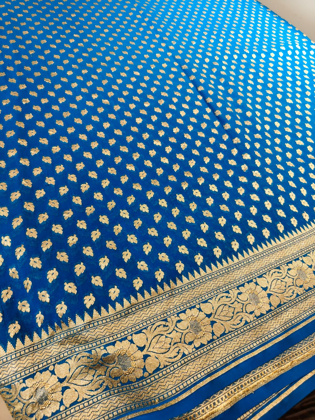 pure silk blue saree in sheer, and breathable fabric traditionally woven from 100% mulberry silk and pure zari completely hand woven